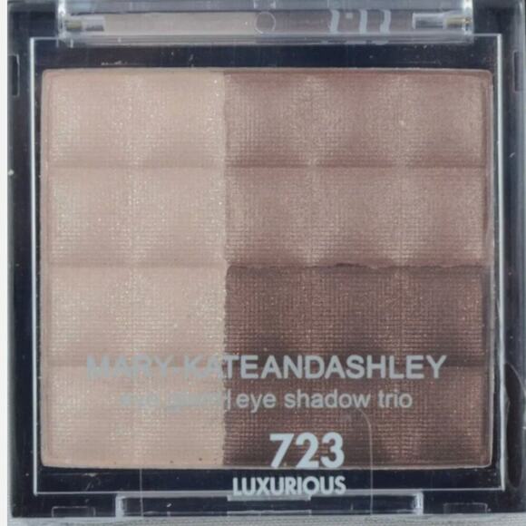 Mary-Kate and Ashley Eye Glam Eyeshadow Trio - 723 Luxurious ✨ - Picture 1 of 3